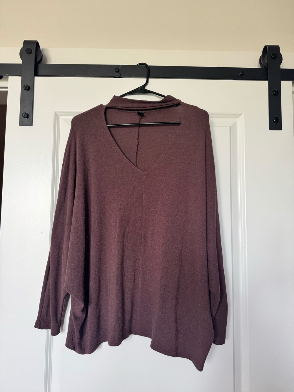 Windsor Long Sleeve V-Neck Tunic in Plum
